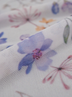 Сетка эластичная белая с цветочным принтом метражом