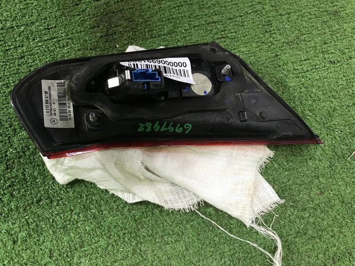 Фонарь правый внутренний Mercedes E W213 (20-23)