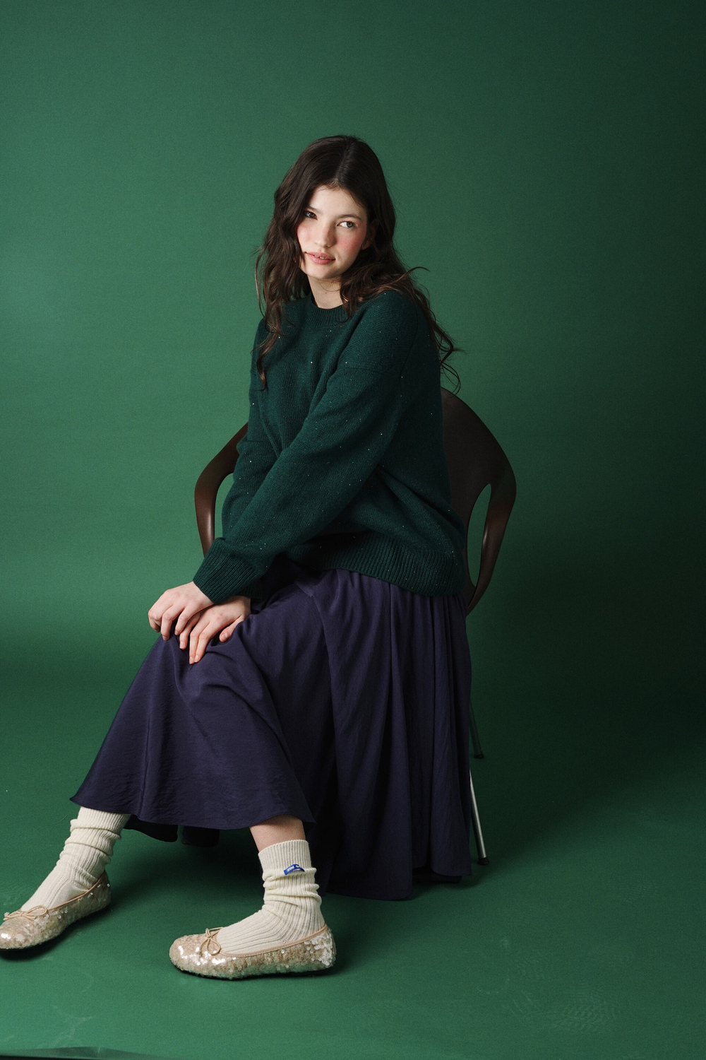 Пуловер "Бенгальские огни" из кашемира с мериносом темно-зеленого цвета и золотыми пайетками ПРЕДЗАКАЗ