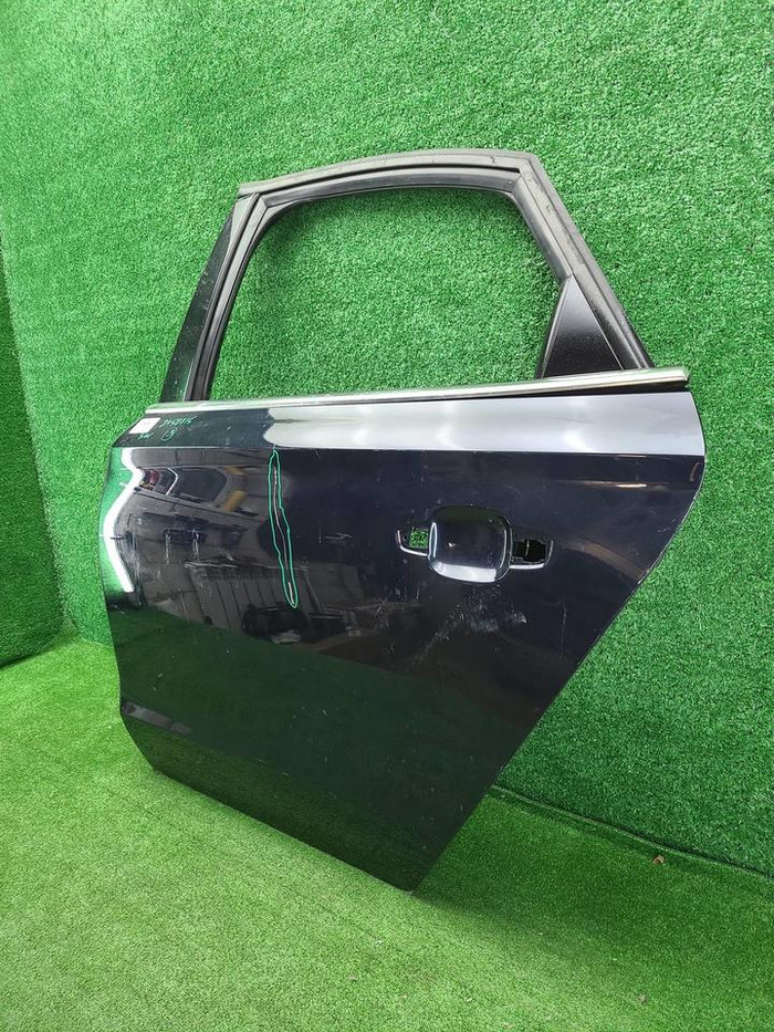 Дверь задняя левая Audi A8 3 D4 (2009-2017)