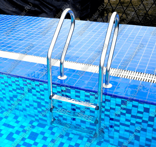 Лестница для бассейна