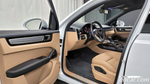 Porsche Cayenne (PO536) 3.0 Platinum Editions (10.2022)