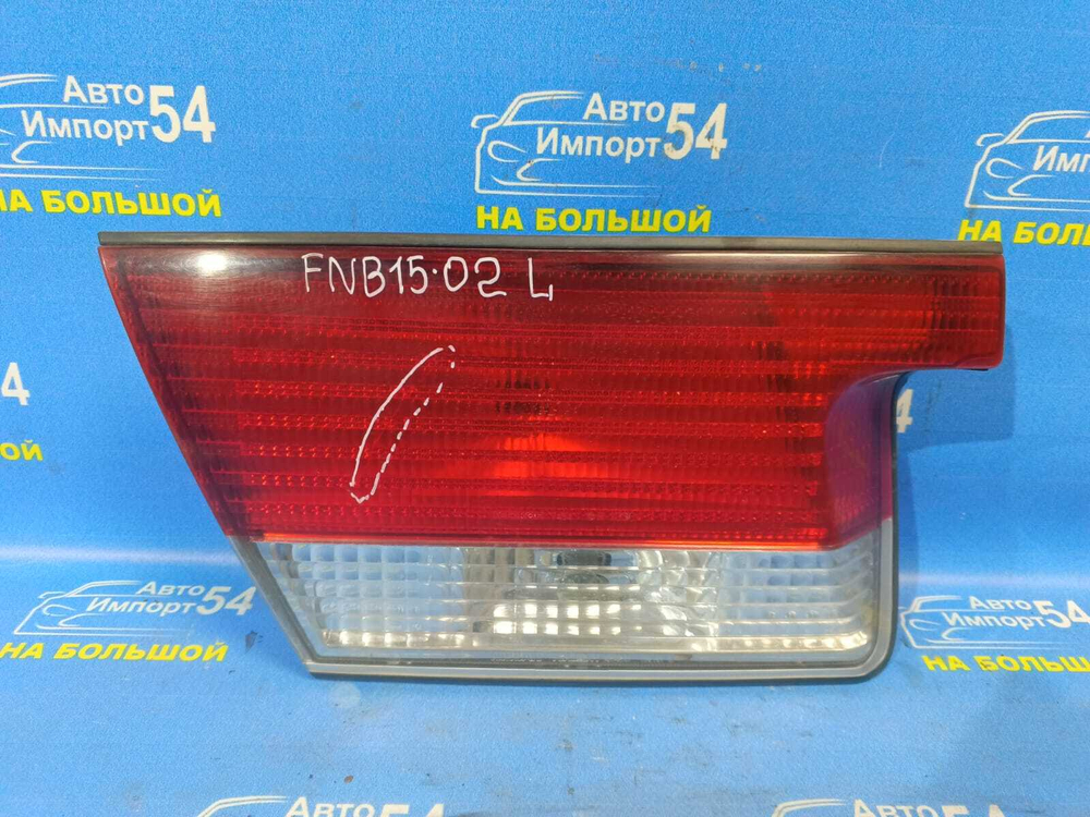 Вставка багажника левая NISSAN SUNNY 1999