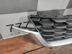 Решетка радиатора Kia Seltos 19-25 Б/У Оригинал 86350Q5000