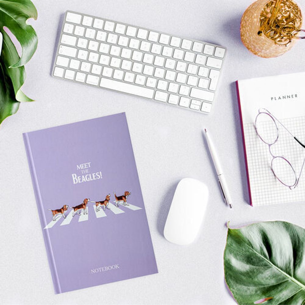 Блокнот А5 (134х206 мм), 80 л., твёрдый, клетка, выборочный лак, STAFF, "Beagles", 114424