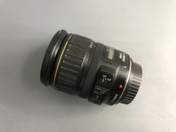 Canon 28-135mm 3.5-5.6 IS