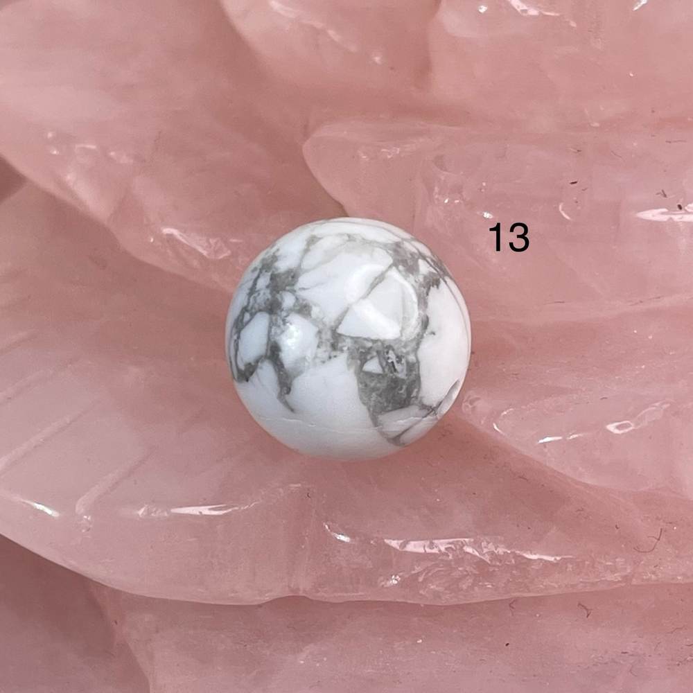 52185 Говлит Бусина 10,5мм-57