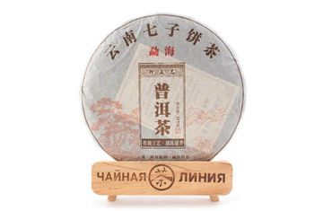 Shu Pu'er 2008 z hrabstwa Menghai, 357 g