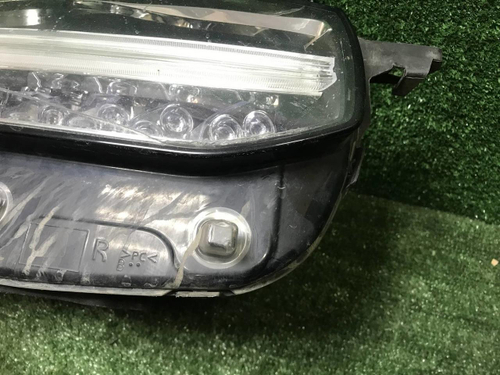 Битая Фара правая Volvo XC90 2 (14-19) Full LED