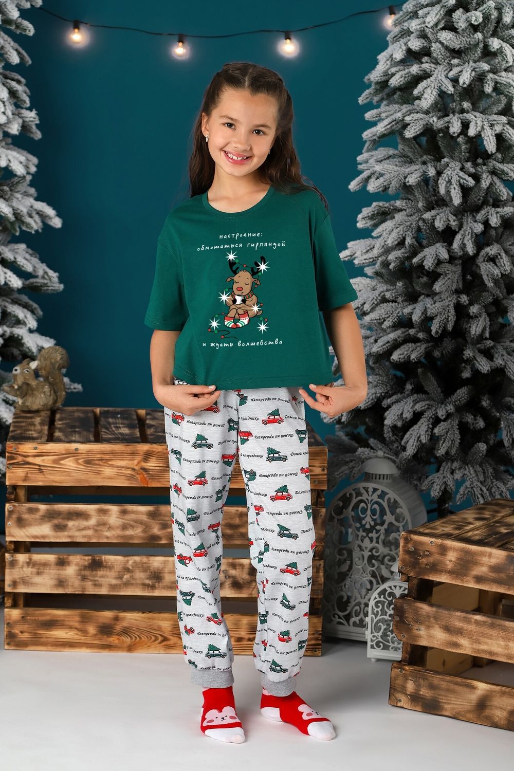 Костюм для девочки Каникулы-1.1 Виотекс ЗЕЛЁНЫЙ