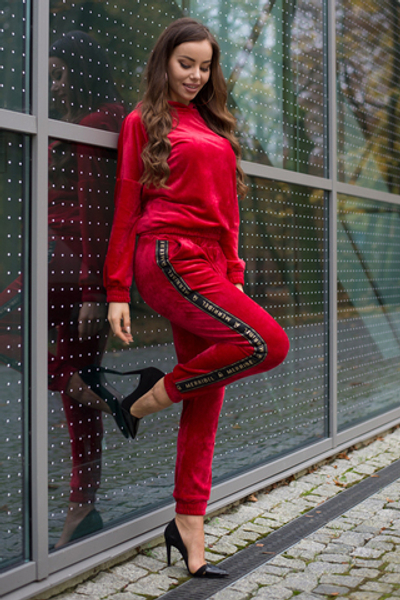 Provocateur Me dres Red Merribel