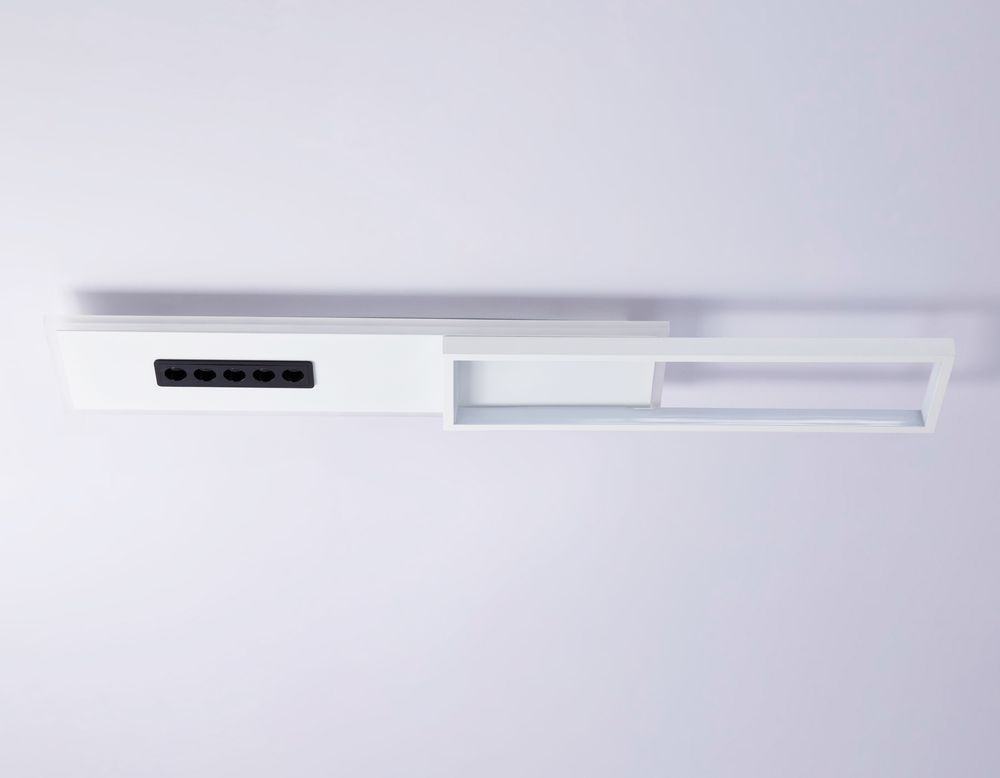 Ambrella Потолочный светодиодный светильник LineTech FL51453