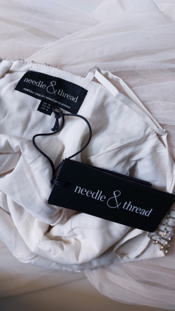 Платье Needle & Thread