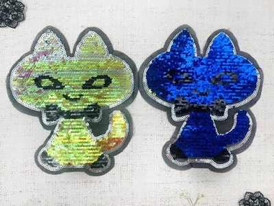 Аппликация пришивная двухсторонняя с пайетками, р. 20х17 см