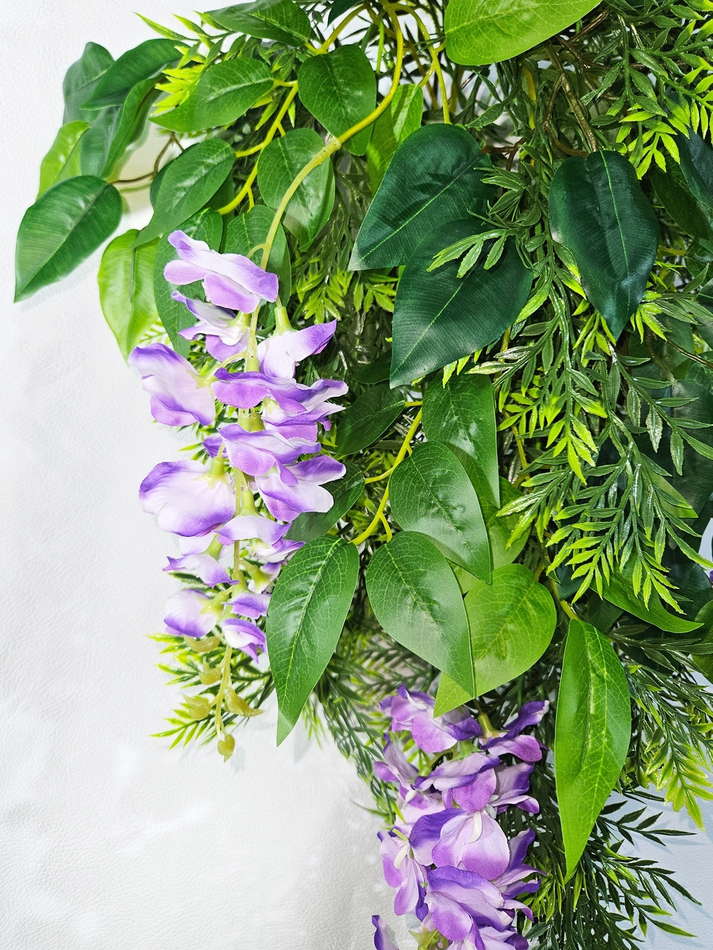 Искусственные цветы Акация бело-фиолетовая подвесная в настенном кашпо