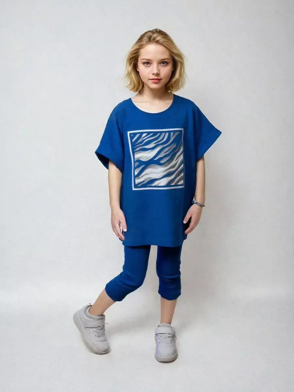 Костюм в садик для девочки футболка и бриджи