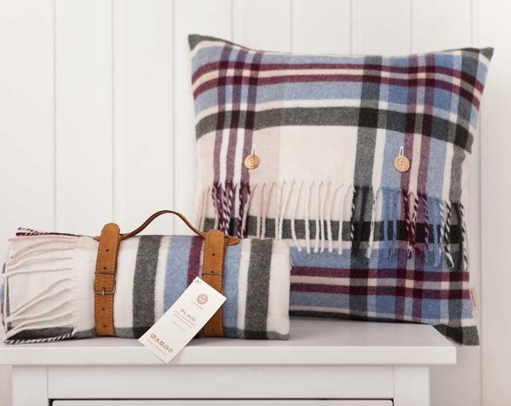 Элитная наволочка декоративная Lux 32 экрю-синий от Luxberry