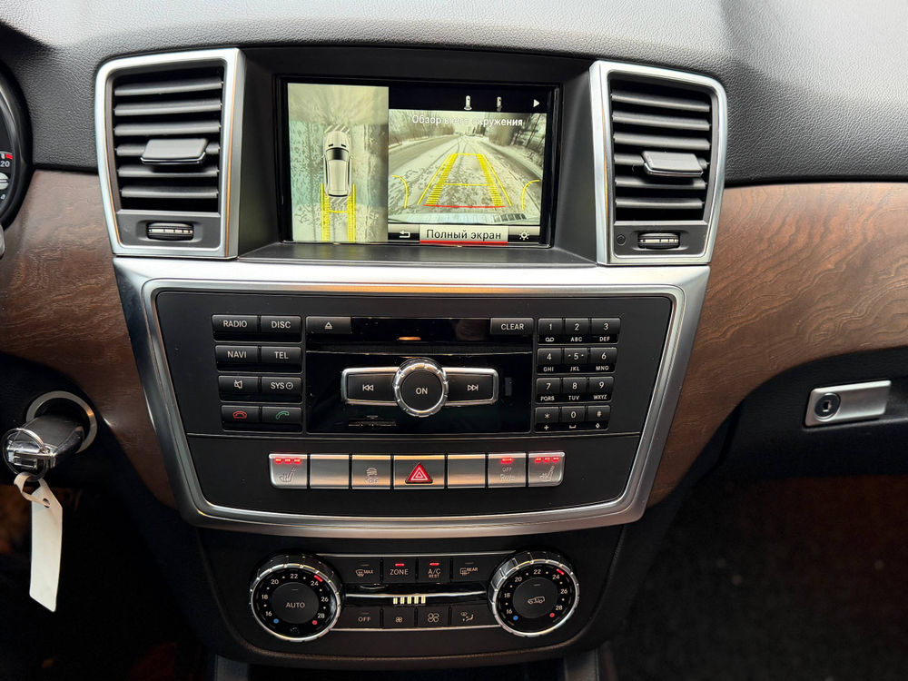 Mercedes-Benz ML 300