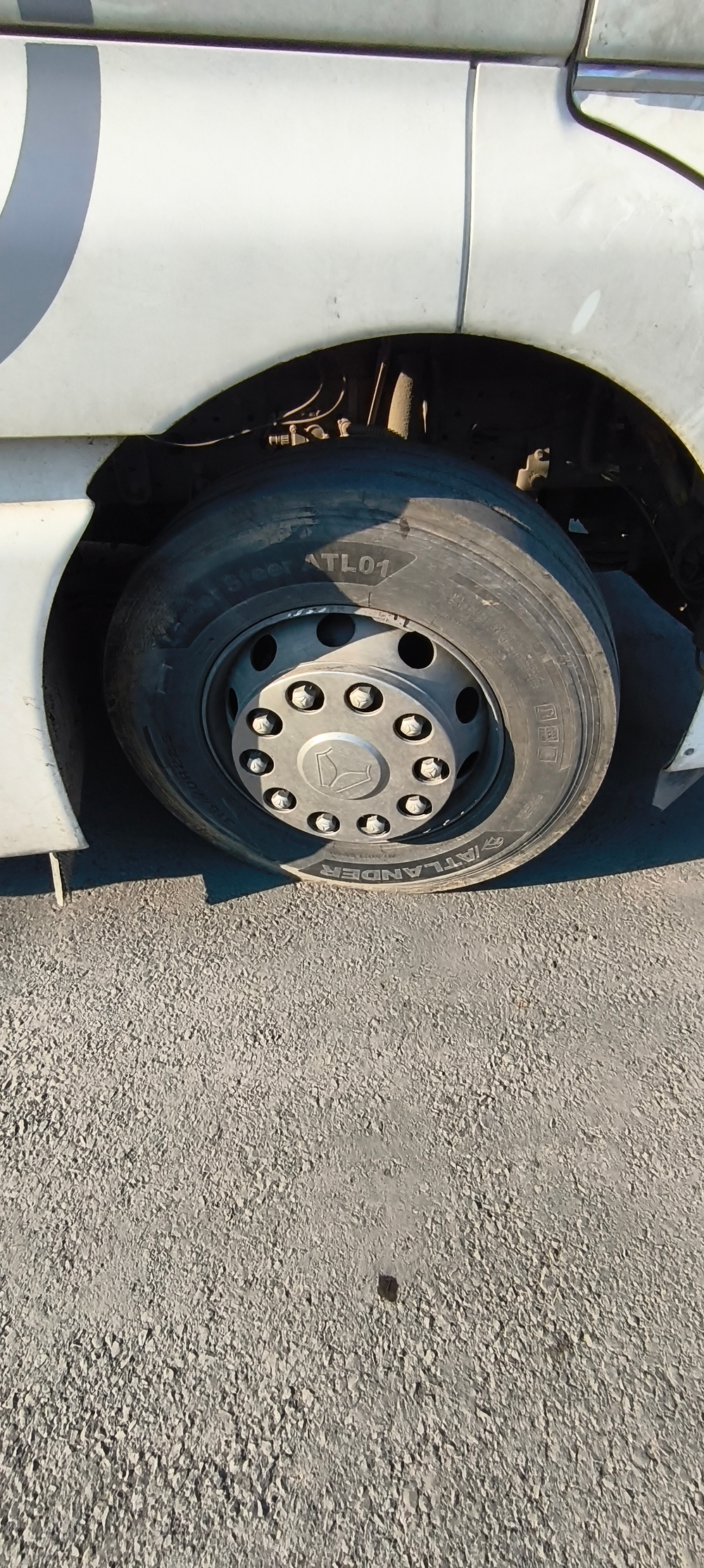 SITRAK C7H 4x2 Седельный тягач ZZ4186V361HE (12,4 л, 480 л.с., АТ)