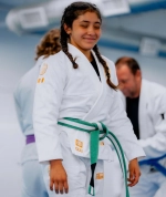 Детское кимоно Tatami PRO SERIES - WHITE & CHAMPION GOLD