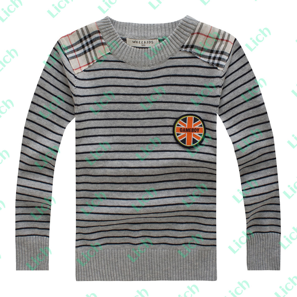 Свитер детский в полоску с клетчатыми плечами