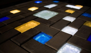 Тротуарная плитка с подсветкой: нюансы монтажа