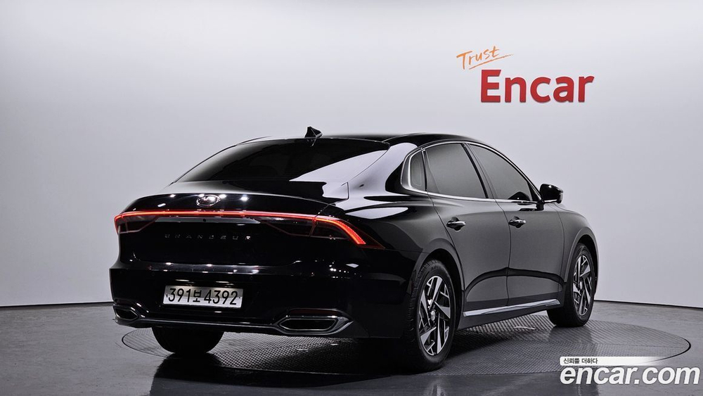 Hyundai The New Grandeur (Azera) IG Hybrid Exclusive (10.2020)
