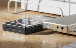 FIIO M33 R2R (F1001M) чёрный портативный MP3 Bluetooth музыкальный плеер, 8 ГБ оперативной памяти