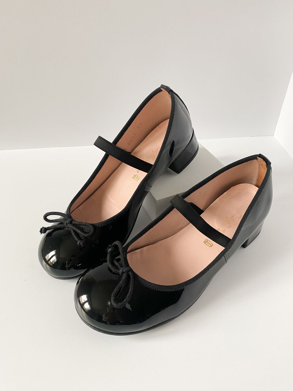 Лаковые туфли Pretty Ballerinas, 31,5