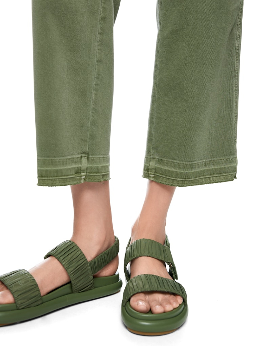 джинсы цветные  FENDOU