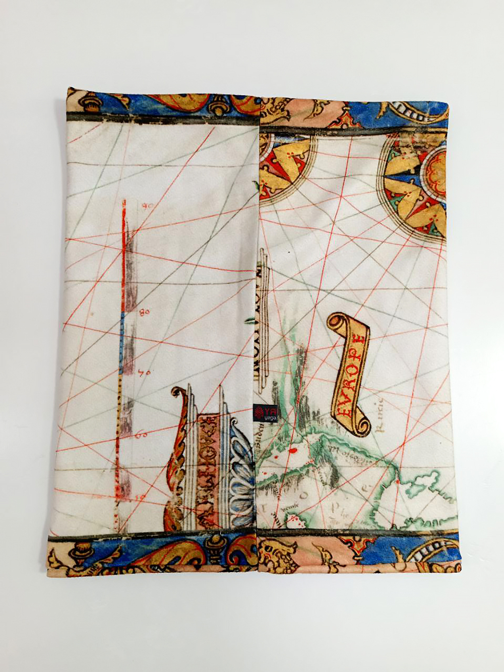 Двусторонний снуд "Роза ветров" по мотивам старинной португальской морской карты 16 века