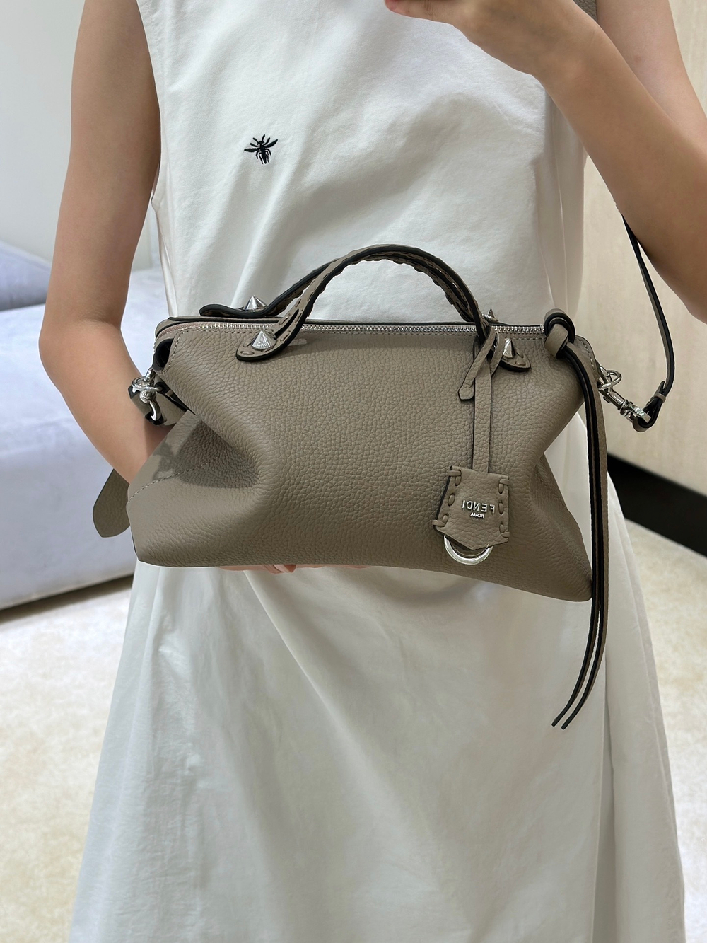 Fendi By The Way Selleria Medium 29 cm