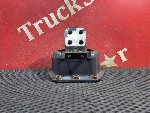 Подушка двигателя задняя 2019 г.