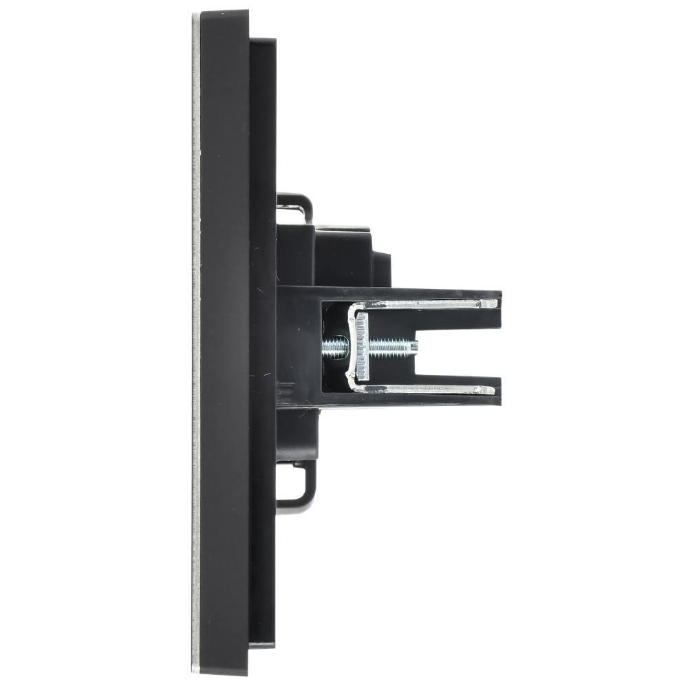 FORTE&PIANO Розетка 1-местная без заземления без защитных шторок винтовое крепление 10А FP618M металл шампань IEK