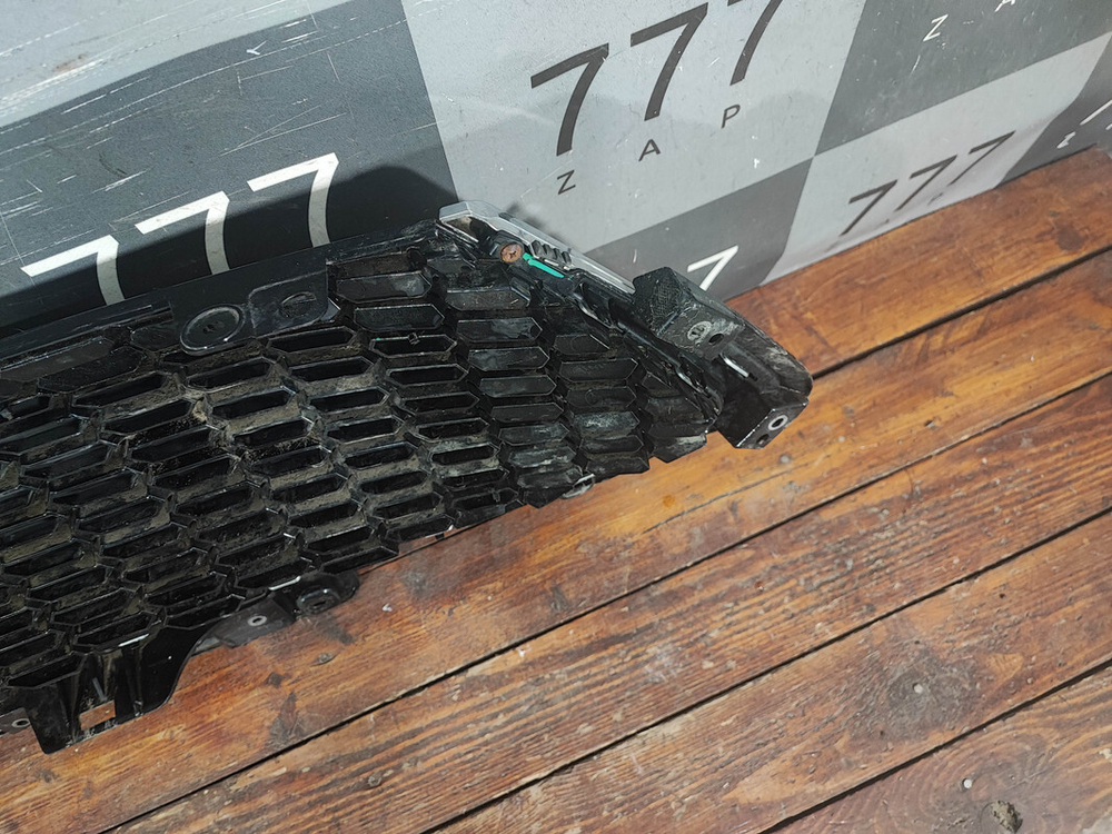 Решетка радиатора Haval F7 1 19-22 Б/У Оригинал 5509107XKQ00A