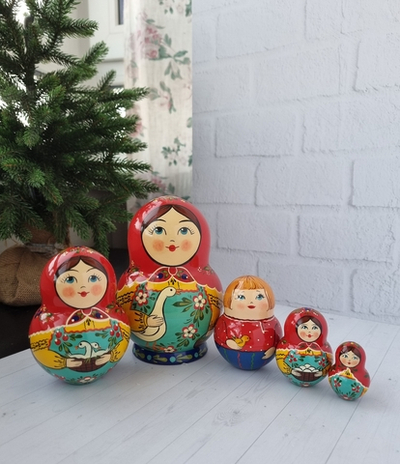 Матрёшка "с гусем" пузатая 5мест