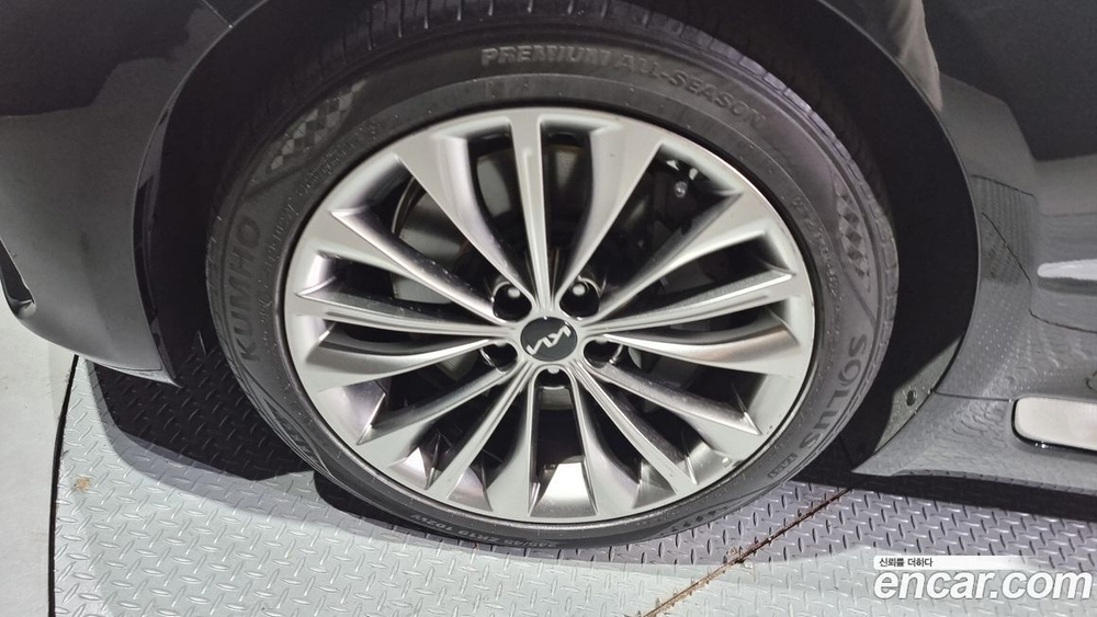 Kia The New K9 (Quoris/K900) 2 Generation 3.8 GDI AWD (03.2022)