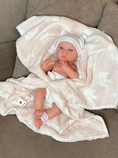 Кукла Marina and Pau 38cм Nana виниловая (M484K)