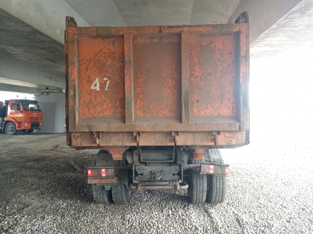 МАЗ 6501* 6x4 Самосвал 650128-8520-000 (Дизельный, 11,6 л, 423 л.с., МТ)