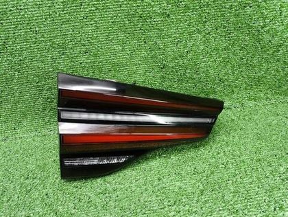 Фонарь левый внутренний BMW X3 G01 (2021-н.в.)