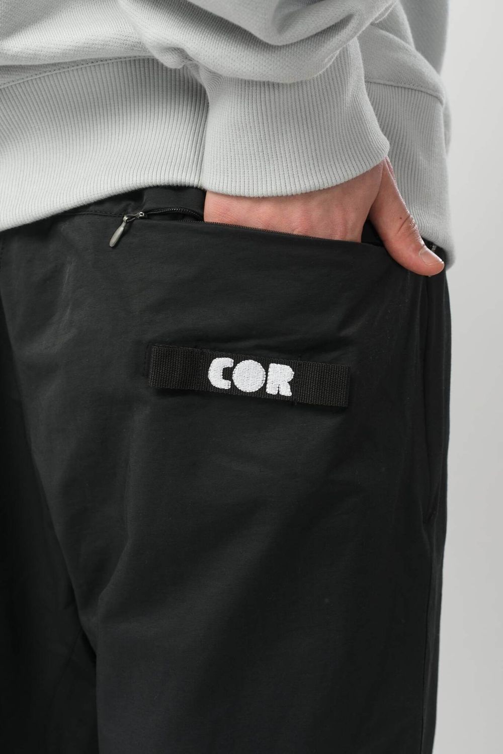 Штаны COR Outrun 4 черные