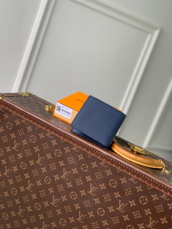 Louis Vuitton Marco Wallet