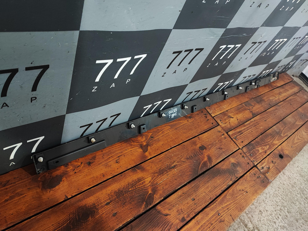 Накладка порога правая Chery Tiggo 8 Pro 20-22 Б/У Оригинал 609000089AA