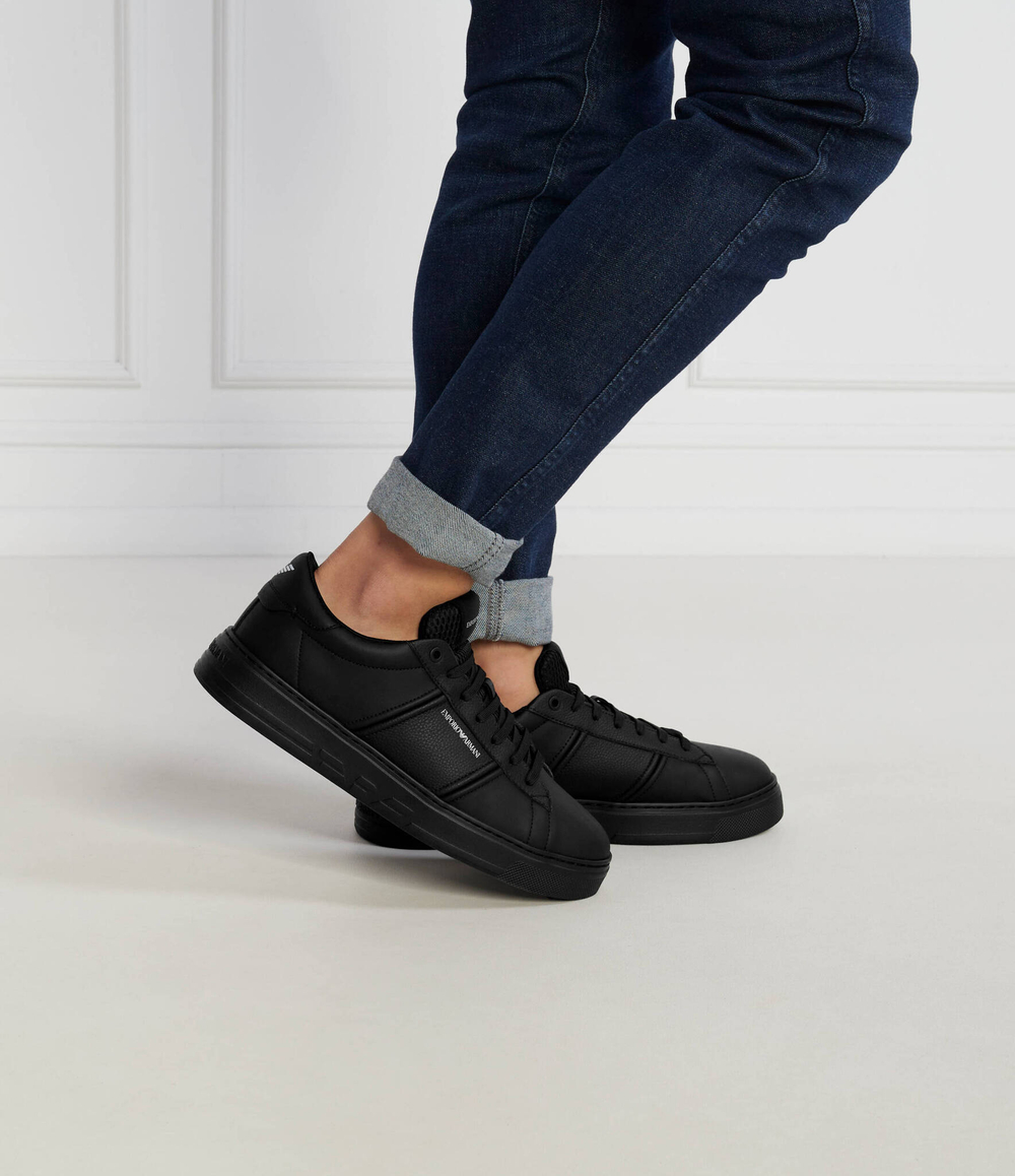 Кожаные кроссовки Emporio Armani - черный(X4X570 XN840)