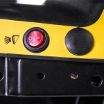 CHAMPION ST762E снегоуборщик бензиновый 6.5 л.с. ковш 62 см, выброс 14 м, 6 вперед/2 назад