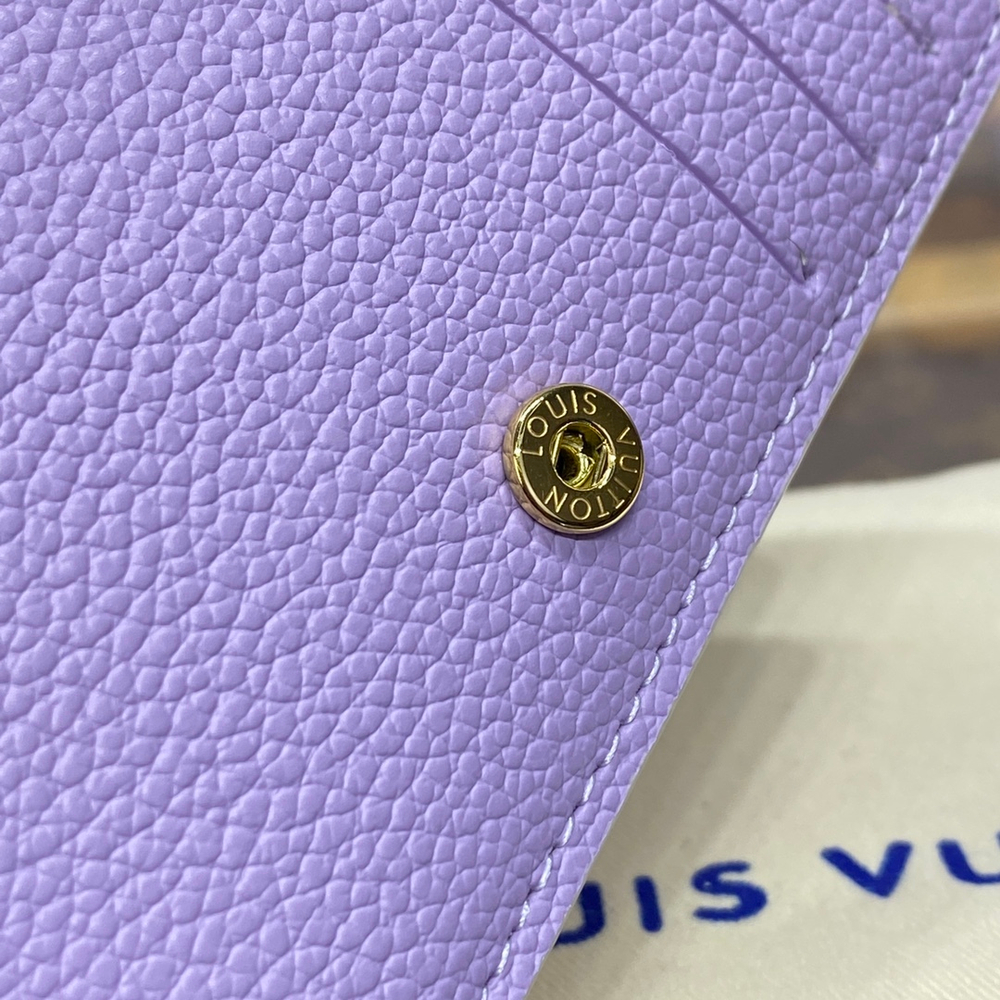 Louis Vuitton Clea Wallet