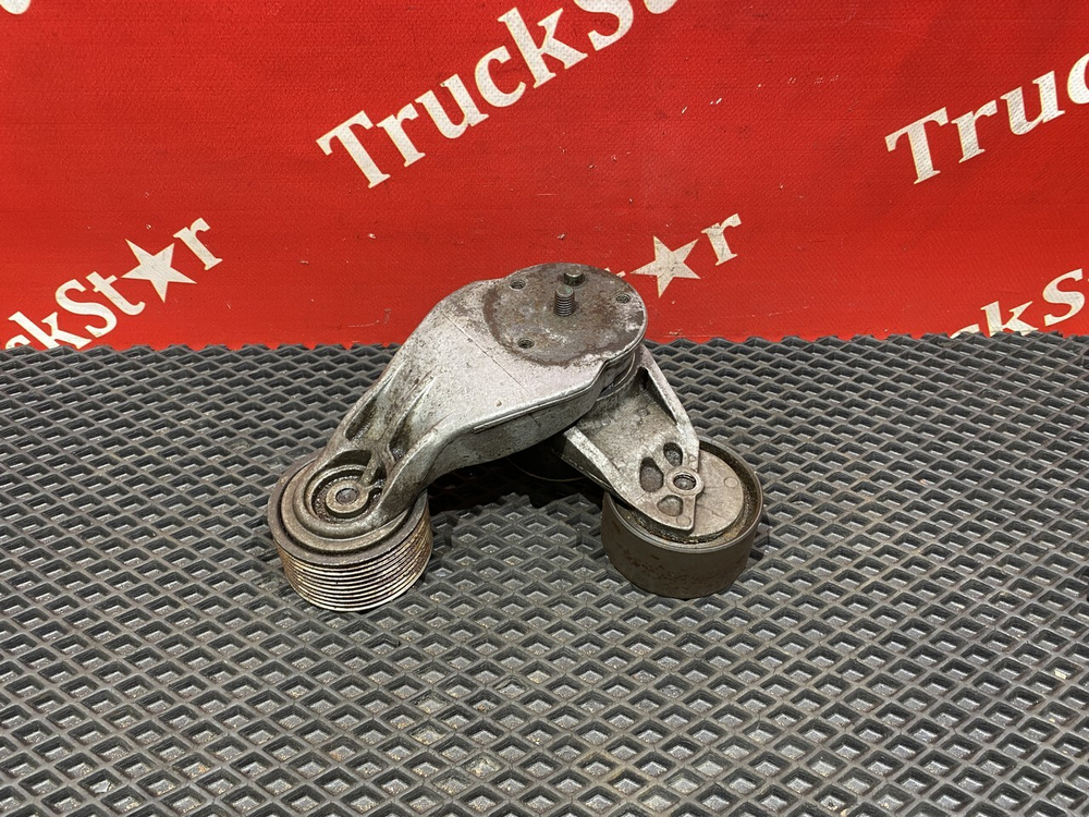 Ролик-натяжитель 2016г.