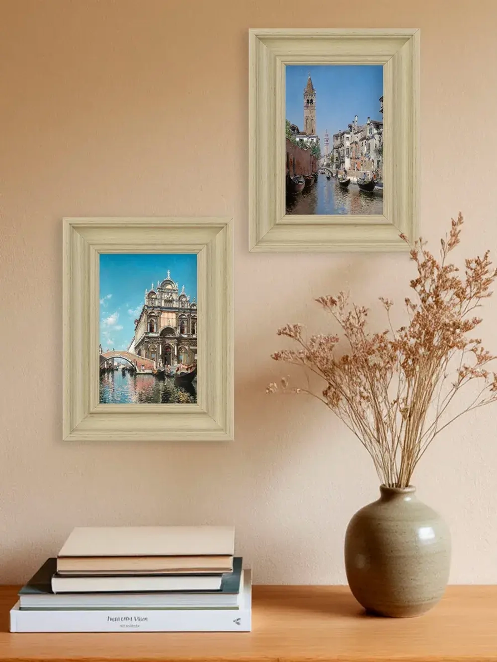 Картина настенная интерьерная в раме