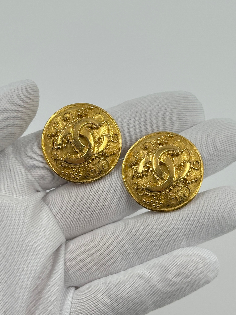 Клипсы Виноград Chanel