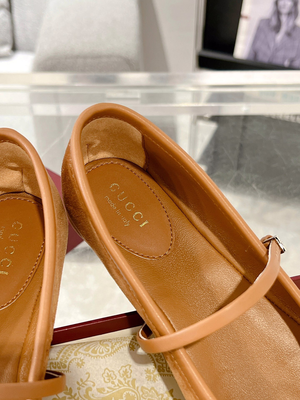 Gucci Flats (3 colors)